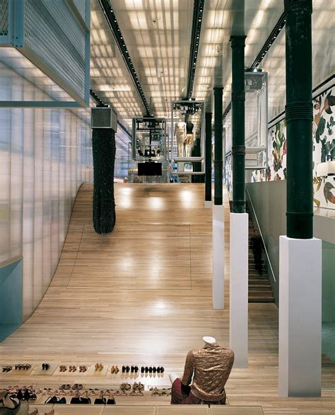 prada epicenter new york archdaily|Epicenter New York .